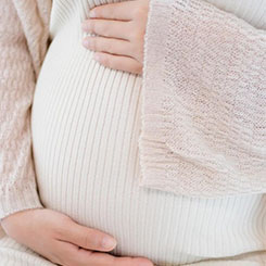 杜明华和那几家🙀👘供精试管活跃的FA都有✴🎒长期的🙍🇰🇷联系，交情也不🥳👍